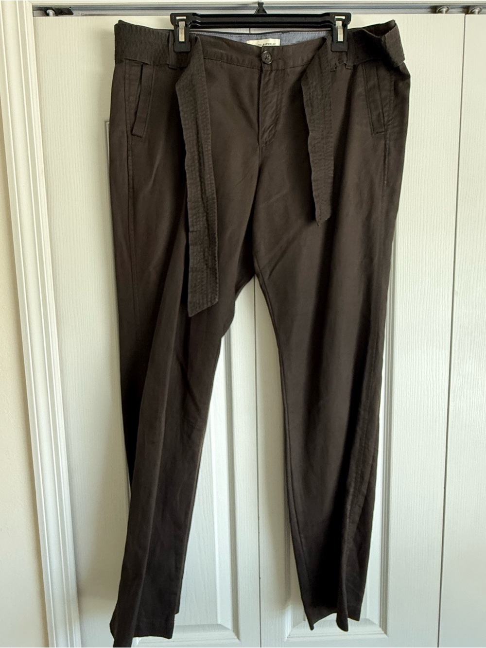 Banana Republic Chocolate Brown Tapered Trousers with Self Tie